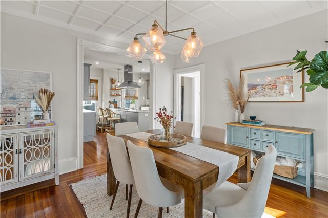 35 Hall Avenue, Newport, RI 02840