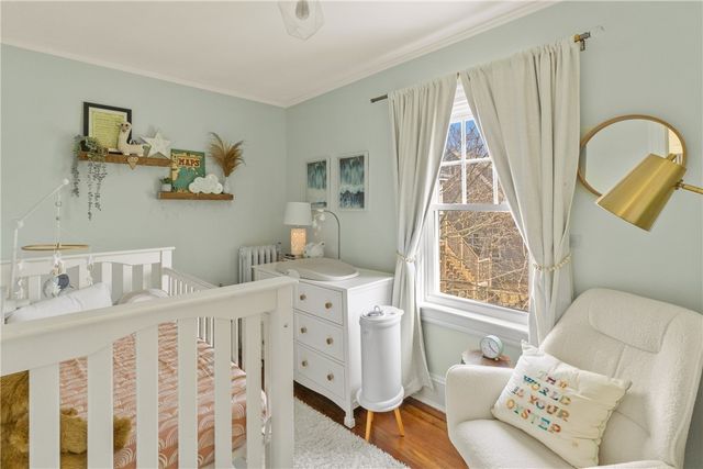 35 Hall Avenue, Newport, RI 02840