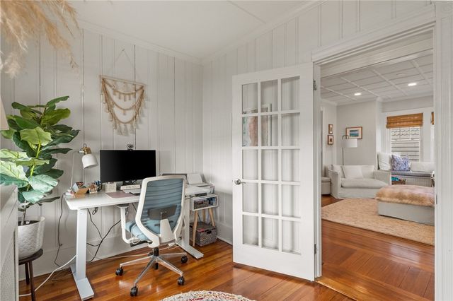 35 Hall Avenue, Newport, RI 02840