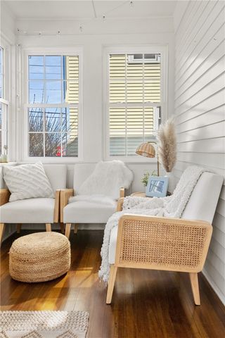 35 Hall Avenue, Newport, RI 02840