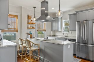 35 Hall Avenue, Newport, RI 02840