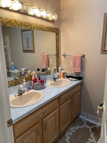 52590 North Avenue, Macomb, MI 48042