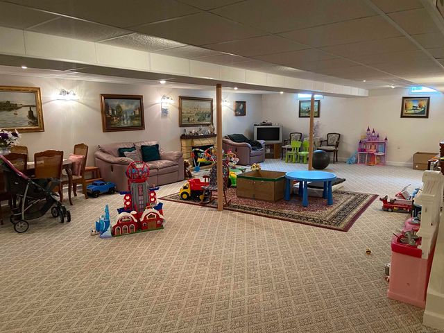 52590 North Avenue, Macomb, MI 48042