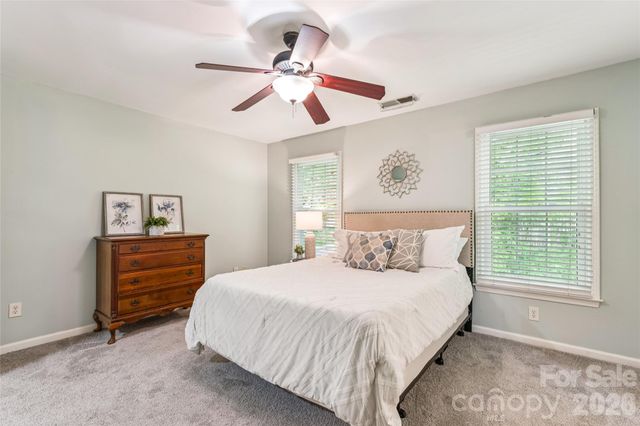 5719 Swanston Drive, Charlotte, NC 28269