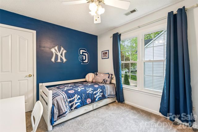 5719 Swanston Drive, Charlotte, NC 28269