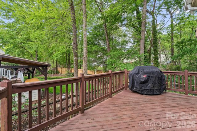 5719 Swanston Drive, Charlotte, NC 28269