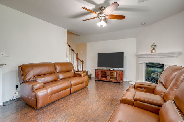 7800 Raton Ridge Lane, Arlington, TX 76002