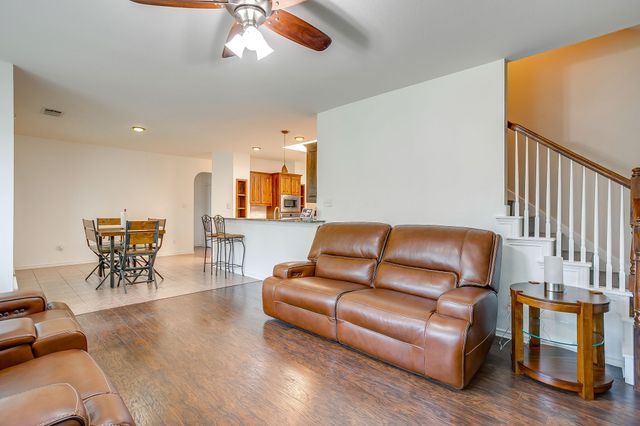 7800 Raton Ridge Lane, Arlington, TX 76002