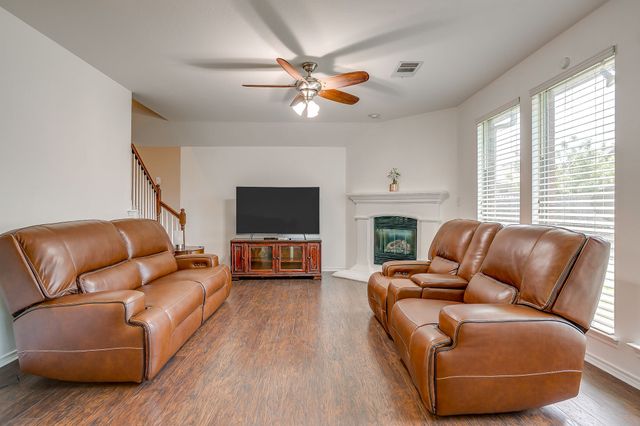 7800 Raton Ridge Lane, Arlington, TX 76002