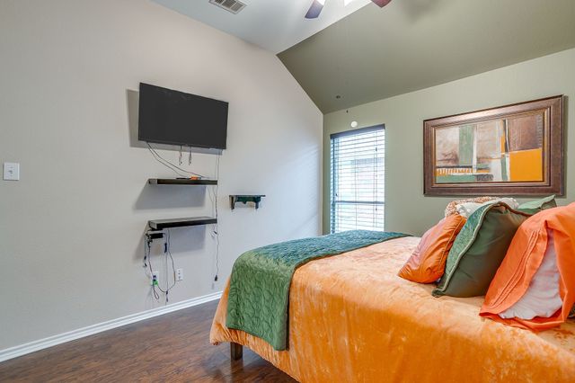 7800 Raton Ridge Lane, Arlington, TX 76002