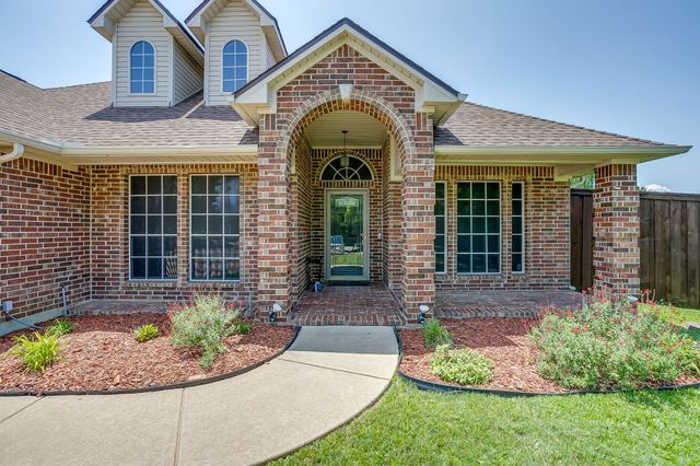 7800 Raton Ridge Lane, Arlington, TX 76002