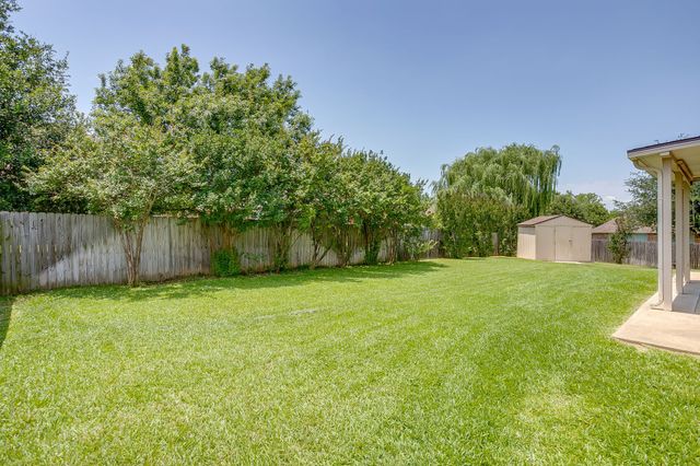 7800 Raton Ridge Lane, Arlington, TX 76002