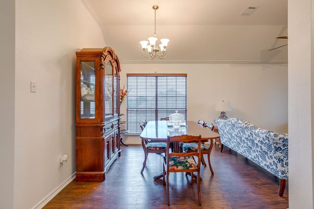7800 Raton Ridge Lane, Arlington, TX 76002