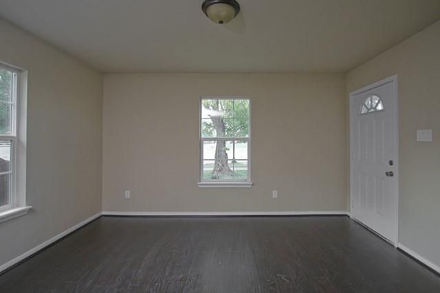 1001 9th Avenue N, Texas City, TX 77590