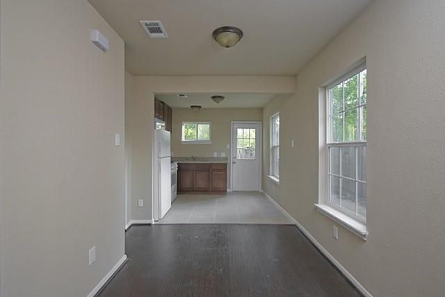 1001 9th Avenue N, Texas City, TX 77590