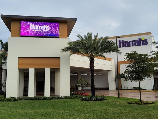 3151 S Palm Aire Drive 301, Pompano Beach, FL 33069