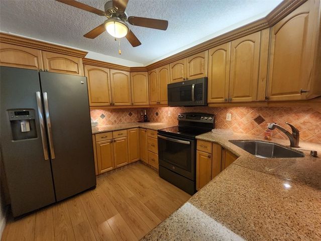 3151 S Palm Aire Drive 301, Pompano Beach, FL 33069