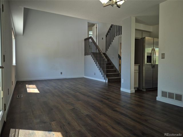 21924 E Lake Avenue, Aurora, CO 80015