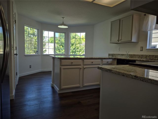 21924 E Lake Avenue, Aurora, CO 80015