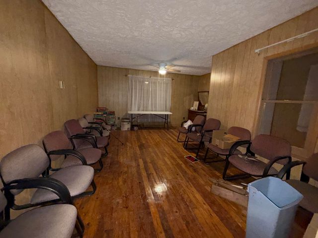 904 W 5th Street, Corbin, KY 40701