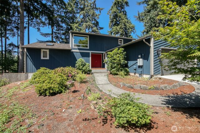3530 71st Avenue W, University Place, WA 98466
