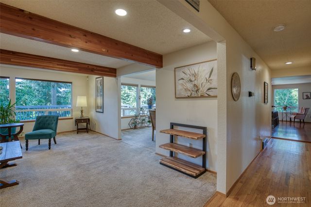 3530 71st Avenue W, University Place, WA 98466