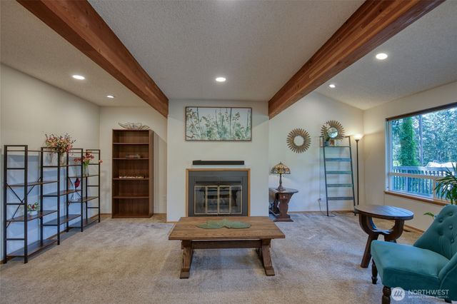 3530 71st Avenue W, University Place, WA 98466