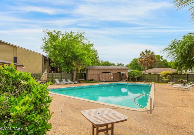 220 Doucet Road Apt 221c, Lafayette, LA 70503