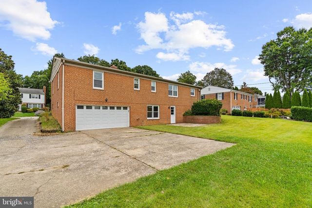 105 MARTINGALE RD, Lutherville Timonium, MD 21093