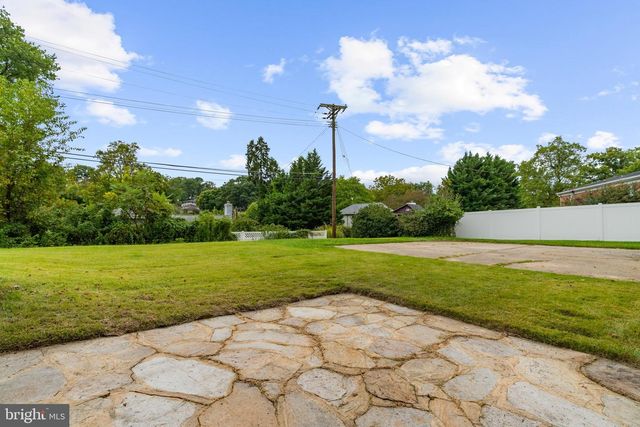 105 MARTINGALE RD, Lutherville Timonium, MD 21093