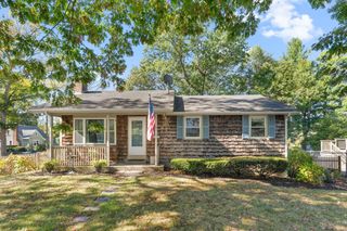68 Cross St, Brockton, MA 02301