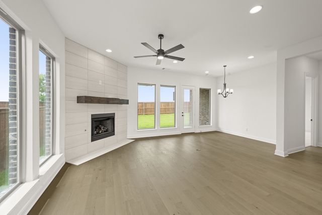 1845 Rough Ridge Trail, Midlothian, TX 76065