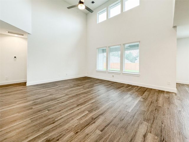 15216 Tattle Creek Lane, Conroe, TX 77384