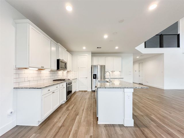 15216 Tattle Creek Lane, Conroe, TX 77384