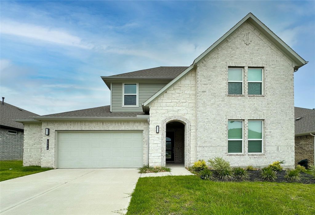 15216 Tattle Creek Lane, Conroe, TX 77384