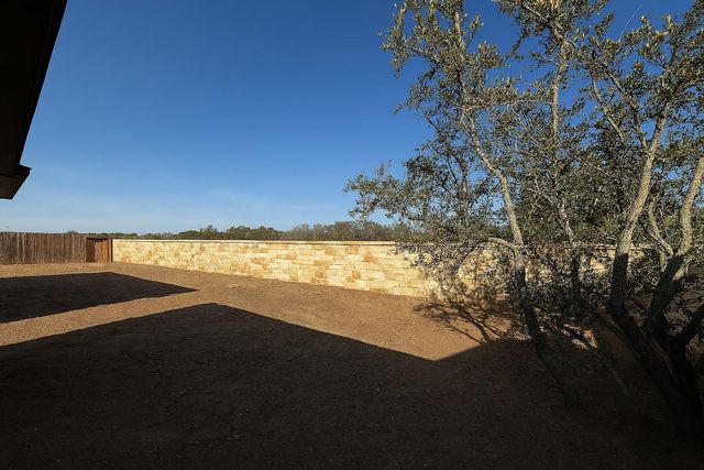 416 Basket Grass RD, San Marcos, TX 78666