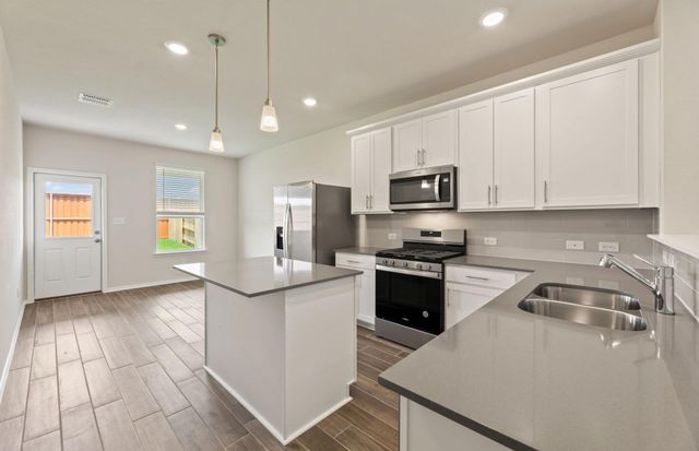 416 Basket Grass RD, San Marcos, TX 78666