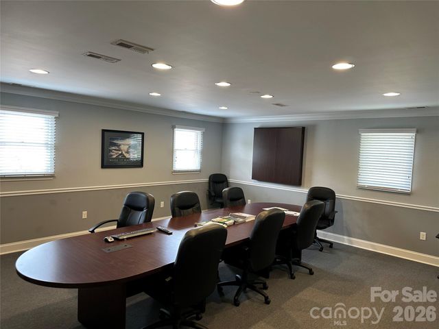 2920 Haywood Road, Hendersonville, NC 28791
