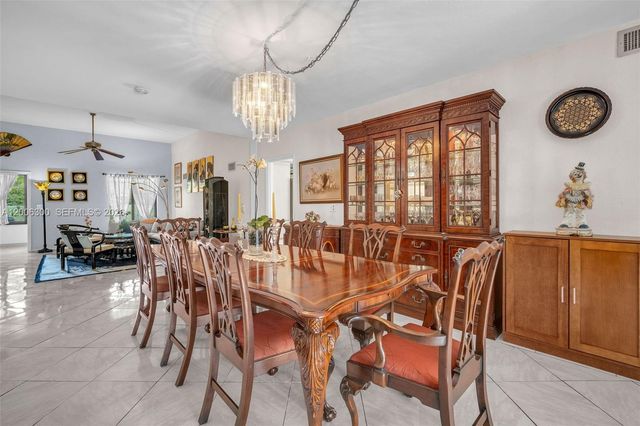 7701 Center Bay Dr, North Bay Village, FL 33141