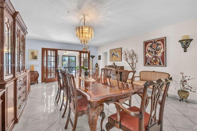 7701 Center Bay Dr, North Bay Village, FL 33141