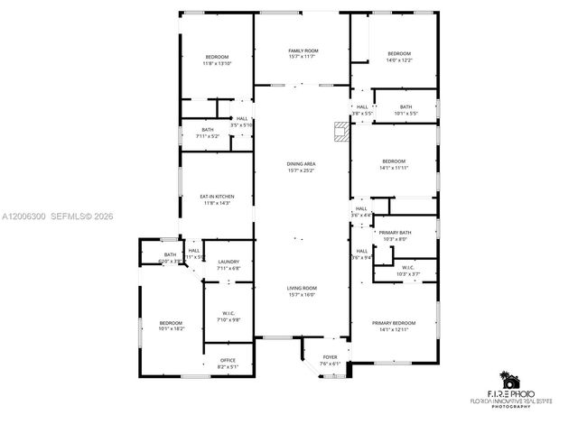 7701 Center Bay Dr, North Bay Village, FL 33141