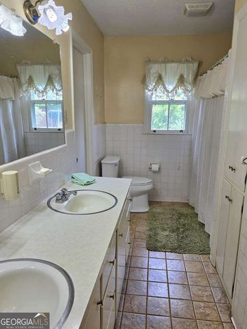 156 Ten Mile Road, Fitzgerald, GA 31750