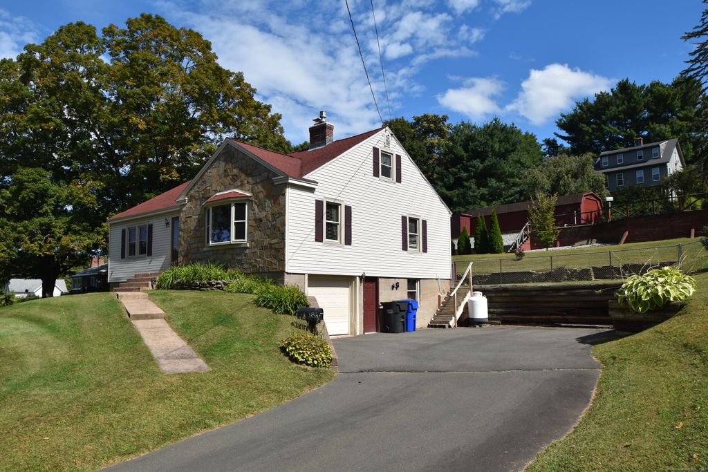 64 North Park Street, Ellington, CT 06029