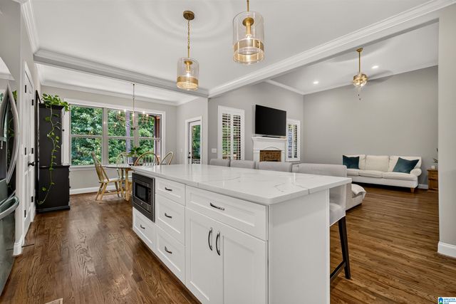2073 GREY OAKS TERRACE, Pelham, AL 35124