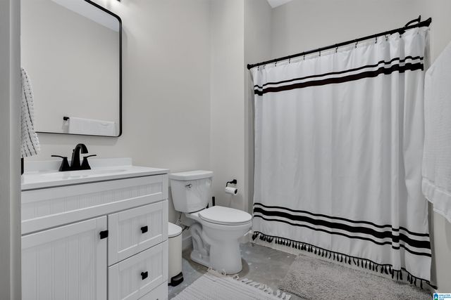 2073 GREY OAKS TERRACE, Pelham, AL 35124
