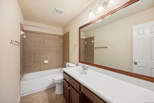 25839 Big Bluestem, San Antonio, TX 78261