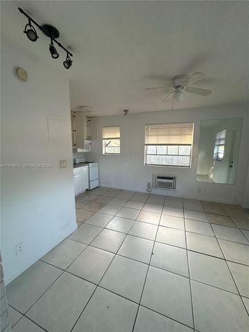 1045 N Andrews Ave 5, Fort Lauderdale, FL 33311