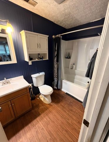 1060 Hilock Road, Columbus, OH 43207