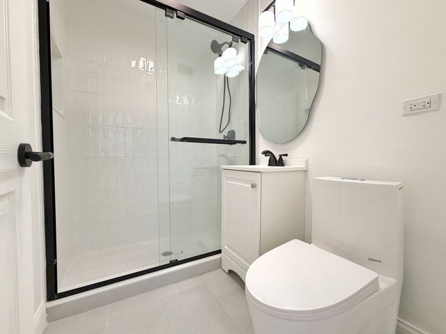 219 E Berkshire Avenue, Lombard, IL 60148