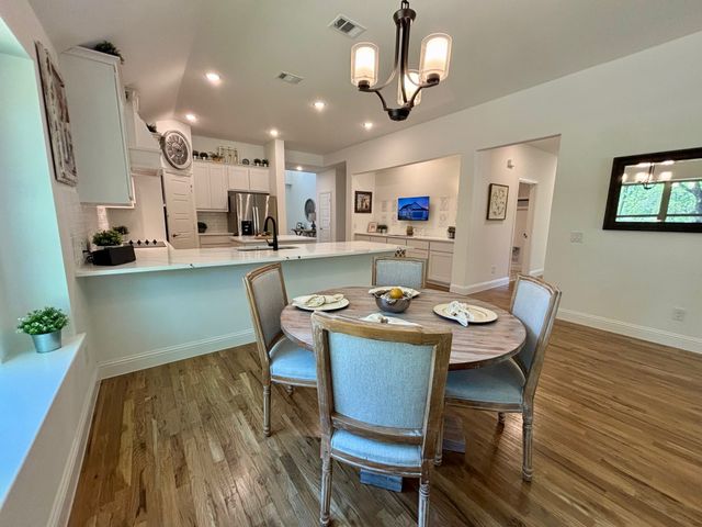 135 Rj Smith Drive, Boyd, TX 76023